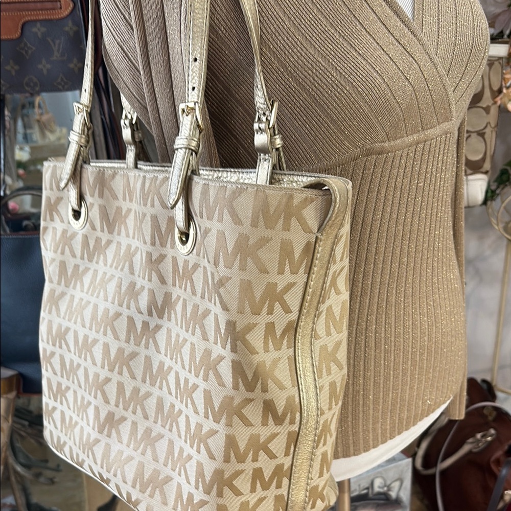 Michael Kors Tan and Gold Women's Bag